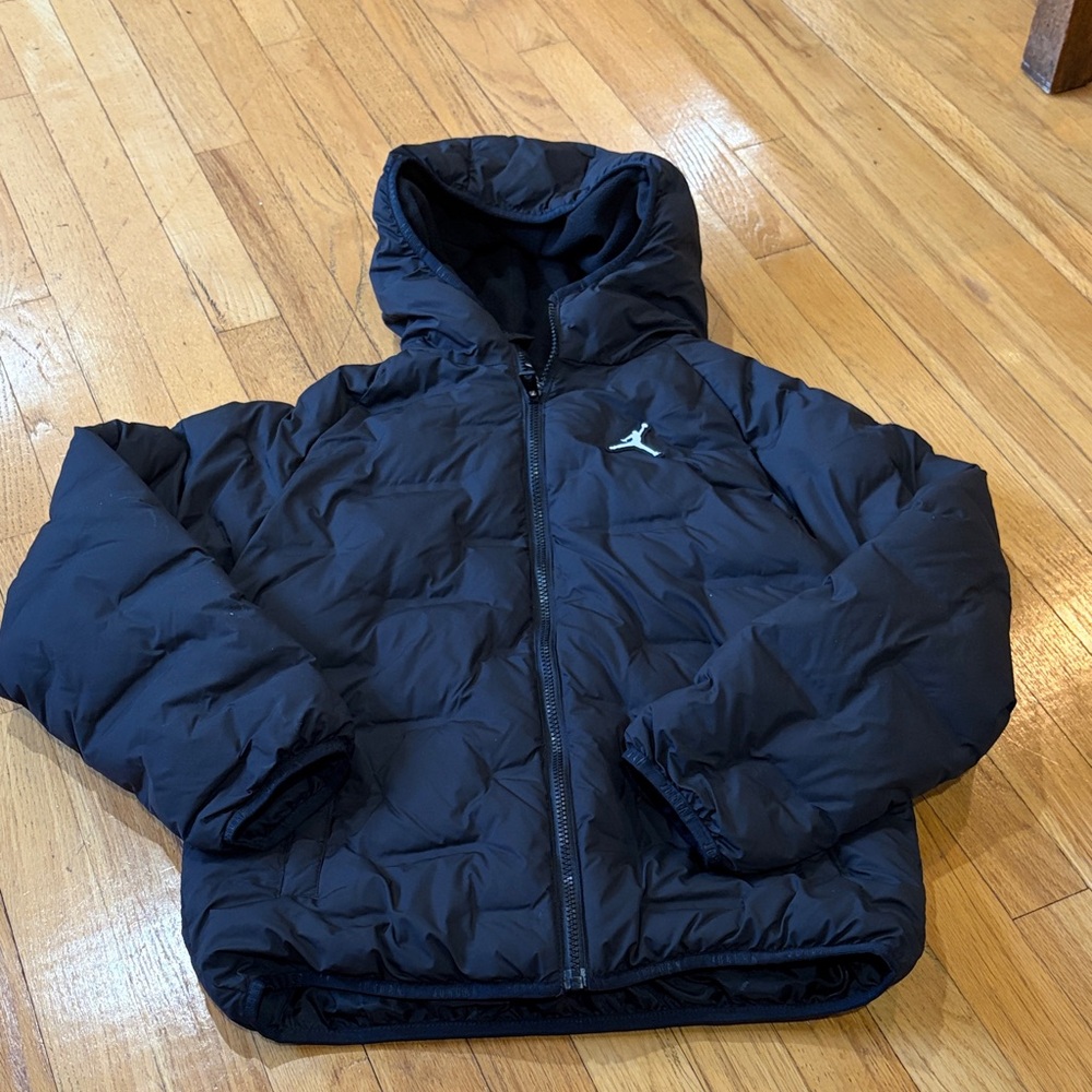Nike Jordan Black Puffer Jacket with Hood Size Medium